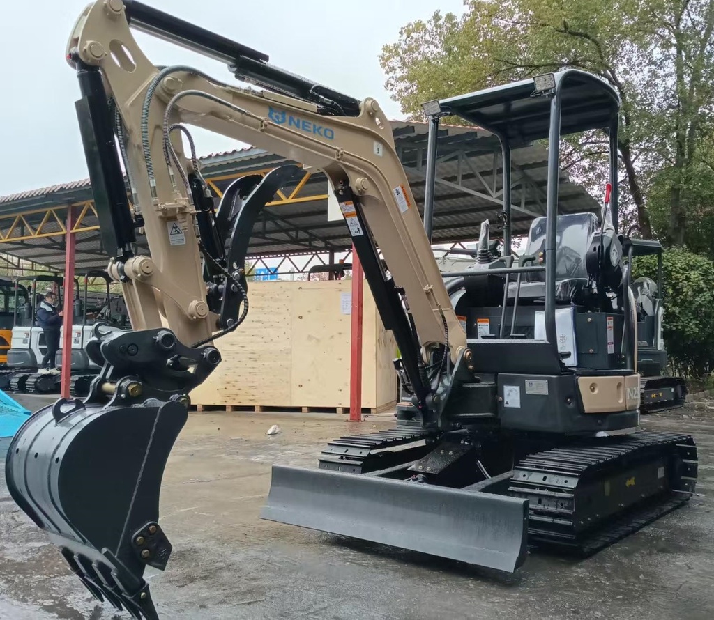 NEKO N25U Gen.1 Mini Excavator (2.5-2.7 Ton)