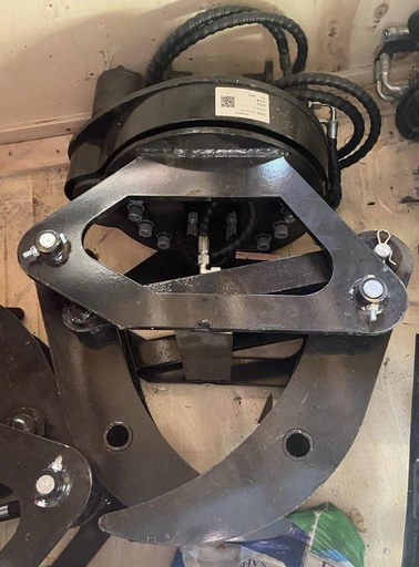 Wood Grabber - with Hydraulic Rotation 25mm pins